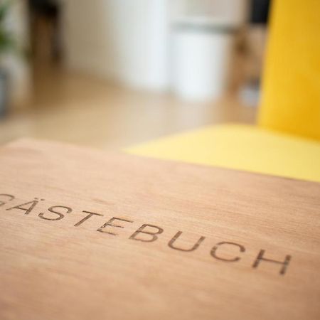 Loewe Apartment Gelb Tiengen Altstadt วัลด์ชุท-ทีนเงน ภายนอก รูปภาพ