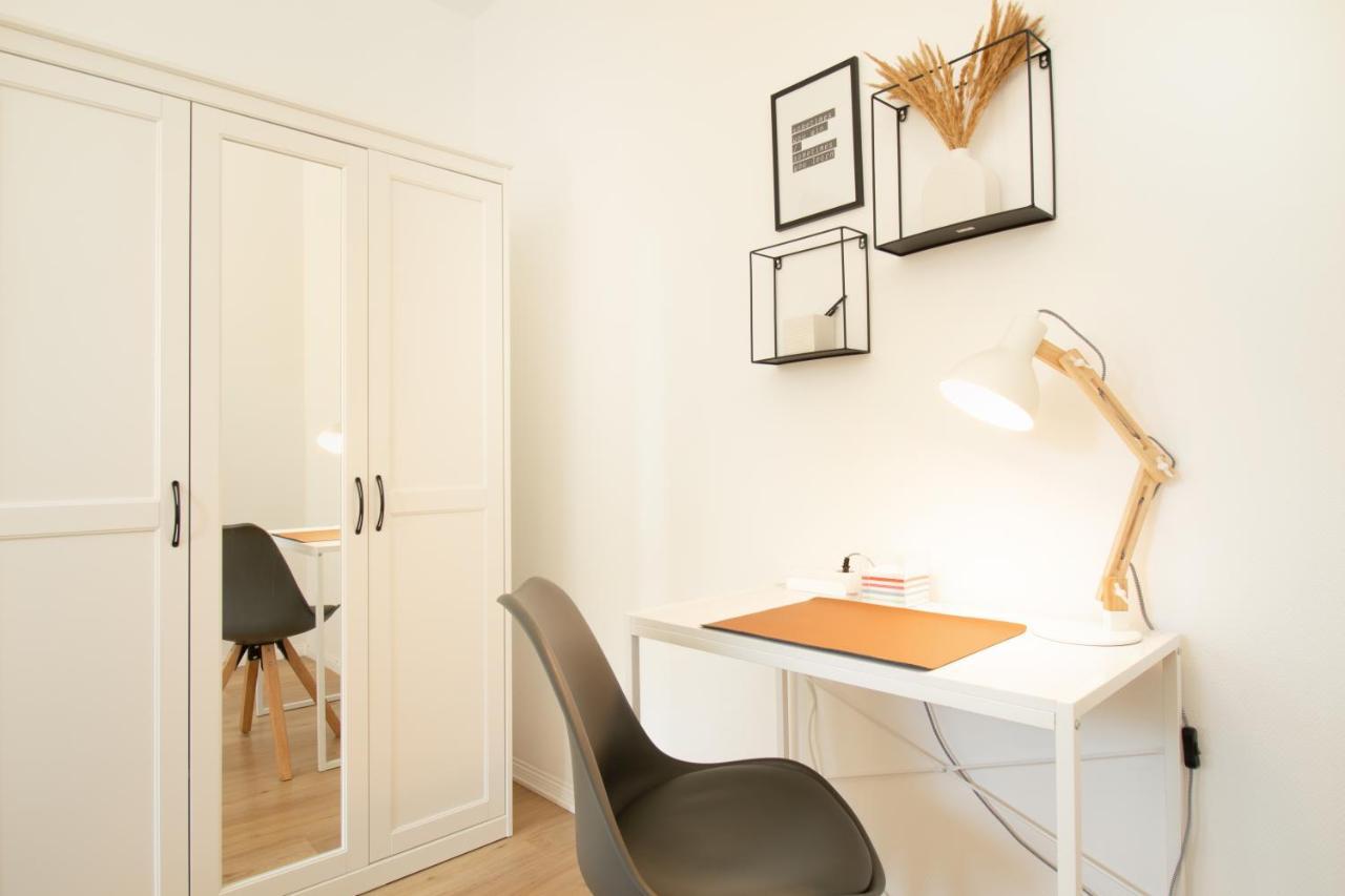 Loewe Apartment Gelb Tiengen Altstadt วัลด์ชุท-ทีนเงน ภายนอก รูปภาพ